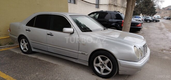 Mercedes E 230 1996, 256,450 km - 2.3 l - Bakı