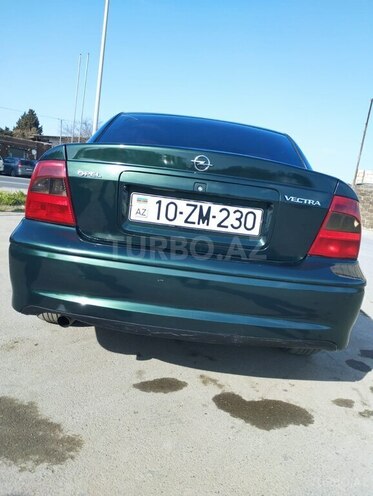 Opel Vectra 1999, 280,000 km - 2.0 l - Bakı