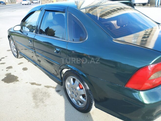 Opel Vectra 1999, 280,000 km - 2.0 l - Bakı