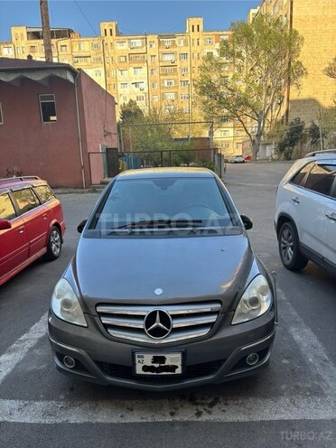 Mercedes B 170 2009, 225,000 km - 1.7 l - Bakı