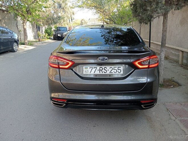 Ford Fusion (North America) 2015, 293,000 km - 2.0 л - Bakı