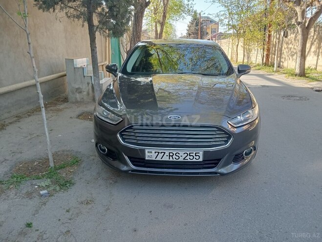 Ford Fusion (North America) 2015, 293,000 km - 2.0 л - Bakı
