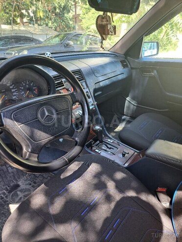 Mercedes C 220 1995, 459,678 km - 2.2 l - Bakı