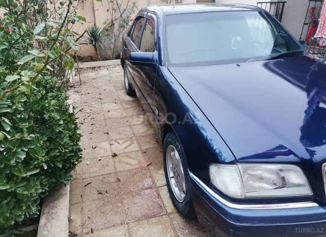 Mercedes C 220 1995, 459,678 km - 2.2 l - Bakı