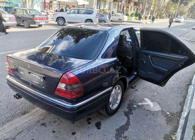 Mercedes C 220 1995, 459,678 km - 2.2 l - Bakı