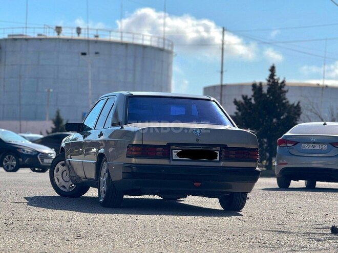 Mercedes 190 1988, 280,000 km - 2.0 l - Bakı