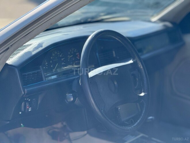 Mercedes 190 1988, 280,000 km - 2.0 l - Bakı
