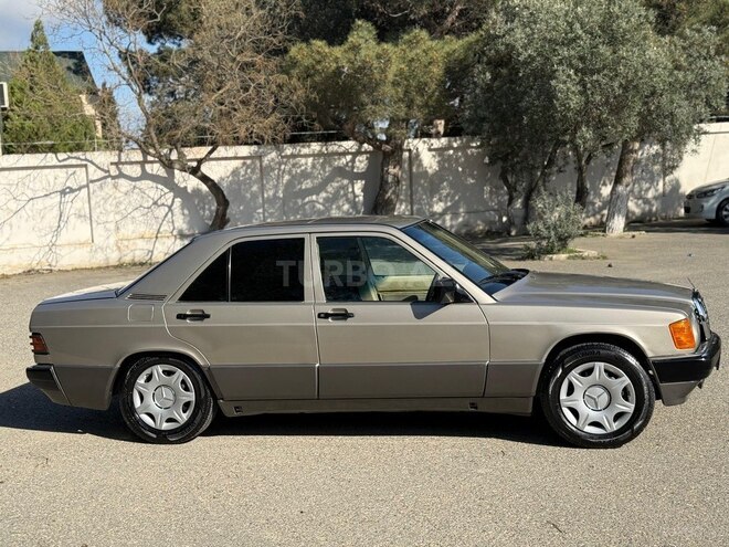 Mercedes 190 1988, 280,000 km - 2.0 l - Bakı