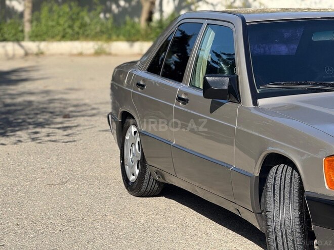Mercedes 190 1988, 280,000 km - 2.0 l - Bakı