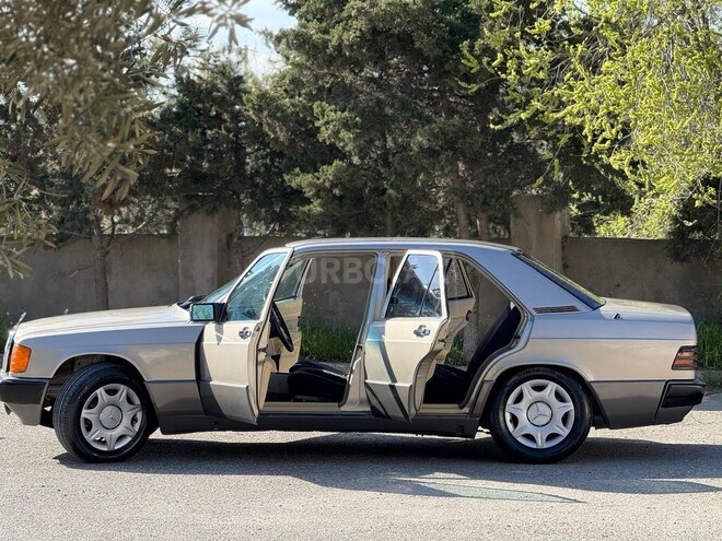 Mercedes 190 1988, 280,000 km - 2.0 l - Bakı