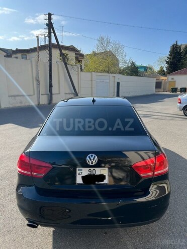 Volkswagen Passat 2011, 291,100 km - 2.5 л - Bakı