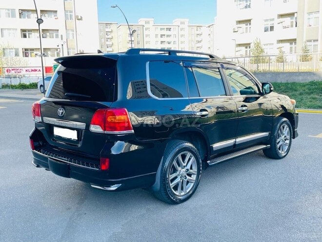 Toyota Land Cruiser 2013, 143,687 km - 5.7 l - Bakı