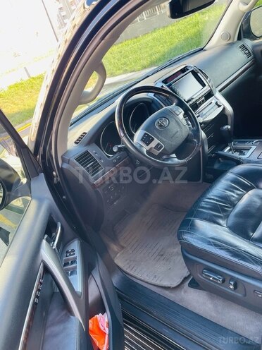 Toyota Land Cruiser 2013, 143,687 km - 5.7 l - Bakı