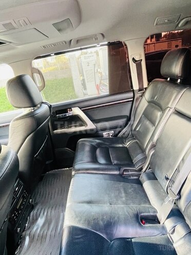 Toyota Land Cruiser 2013, 143,687 km - 5.7 l - Bakı