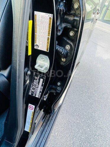 Toyota Land Cruiser 2013, 143,687 km - 5.7 l - Bakı
