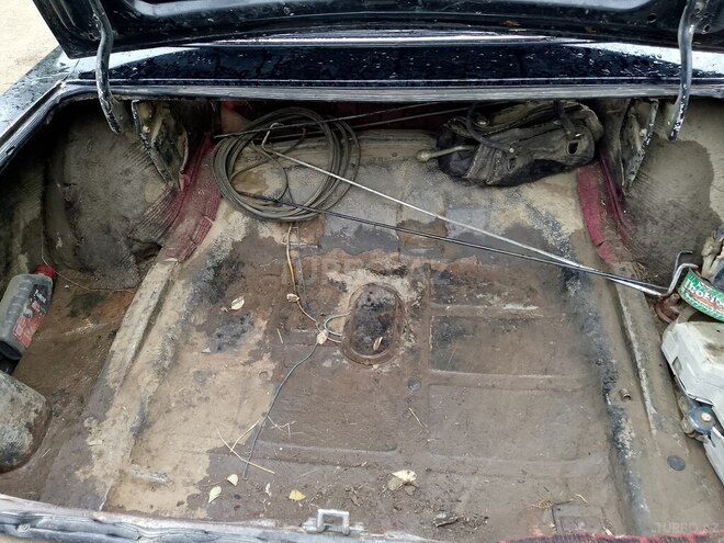 GAZ 24-10 1990, 100,900 km - 2.4 l - Tovuz