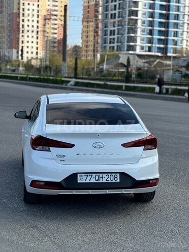 Hyundai Elantra 2019, 90,200 km - 2.0 l - Bakı