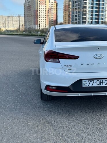 Hyundai Elantra 2019, 90,200 km - 2.0 l - Bakı