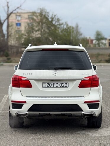 Mercedes GL 500 4MATIC 2013, 162,000 km - 4.7 l - Gəncə