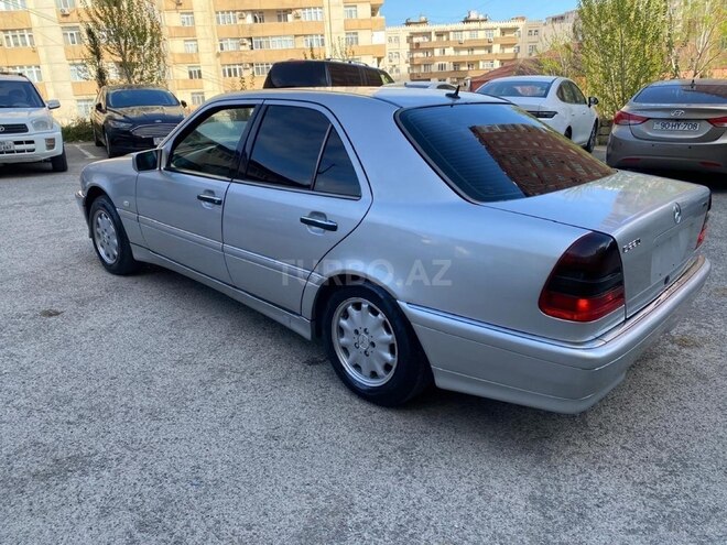 Mercedes C 220 d 1999, 300,000 km - 2.2 l - Bakı
