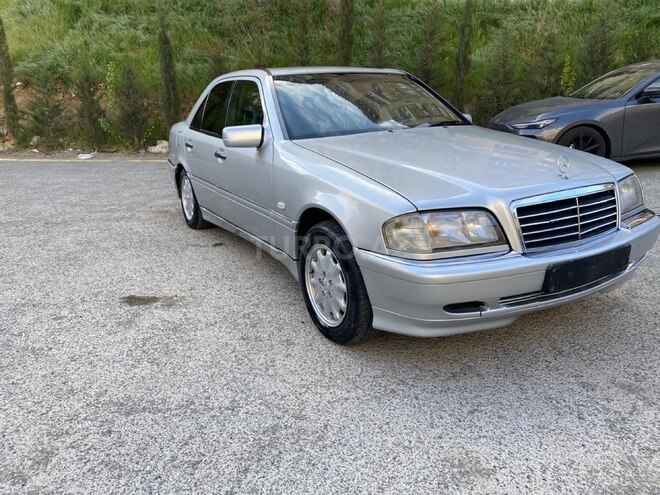 Mercedes C 220 d 1999, 300,000 km - 2.2 l - Bakı