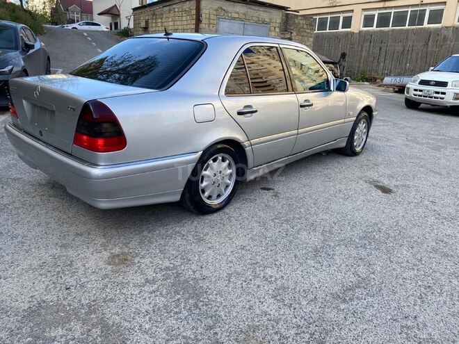 Mercedes C 220 d 1999, 300,000 km - 2.2 l - Bakı