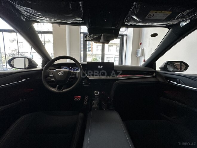 Toyota Camry-9