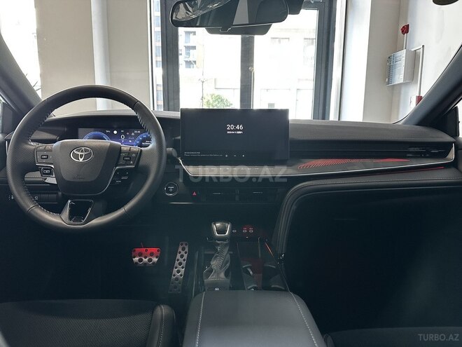 Toyota Camry-7