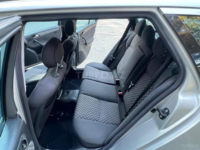 Mercedes C 200 2002, 274,823 km - 2.0 l - Sumqayıt