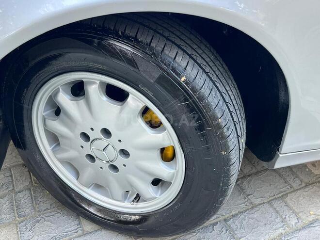 Mercedes C 200 2002, 274,823 km - 2.0 l - Sumqayıt