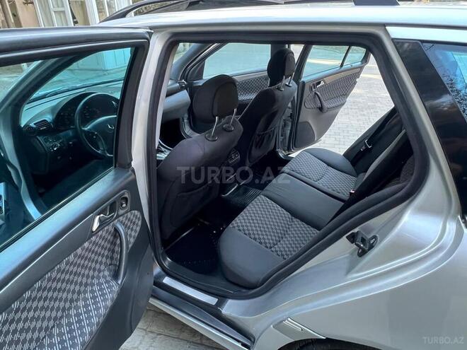 Mercedes C 200 2002, 274,823 km - 2.0 l - Sumqayıt