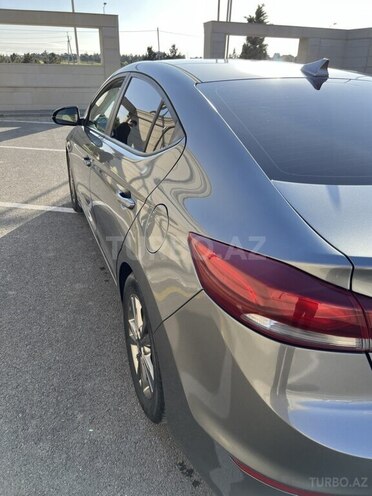 Hyundai Elantra 2017, 88,514 km - 2.0 л - Bakı