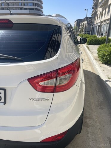 Hyundai ix35 2014, 199,000 km - 2.0 л - Bakı