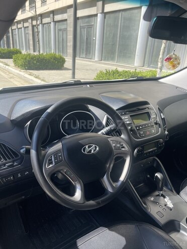 Hyundai ix35 2014, 199,000 km - 2.0 л - Bakı