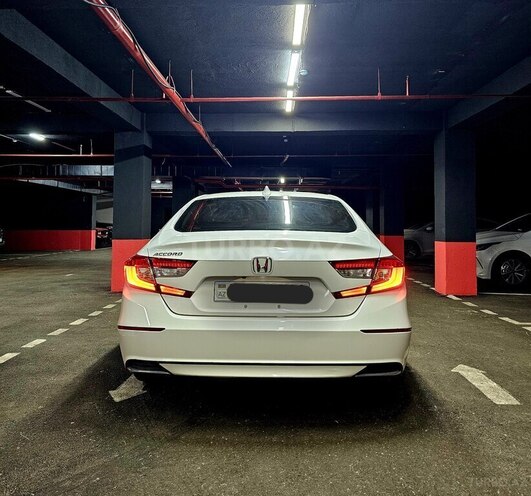 Honda Accord-3