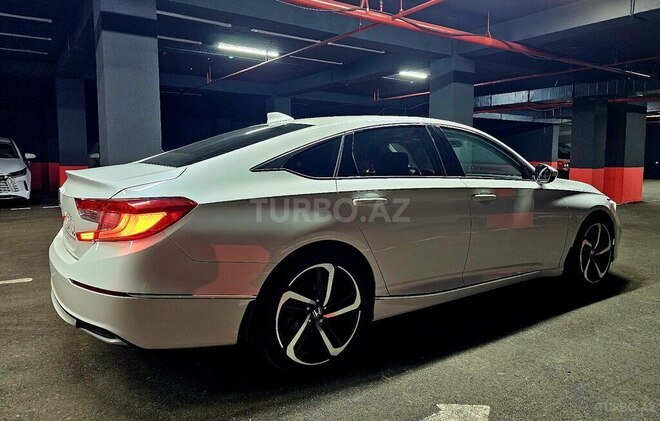 Honda Accord-9