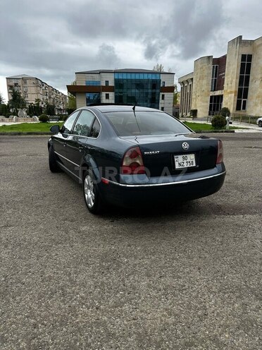 Volkswagen Passat 2004, 280,000 km - 2.0 l - Lənkəran