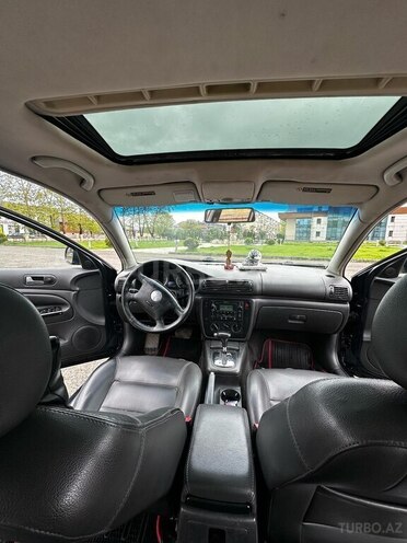 Volkswagen Passat 2004, 280,000 km - 2.0 l - Lənkəran