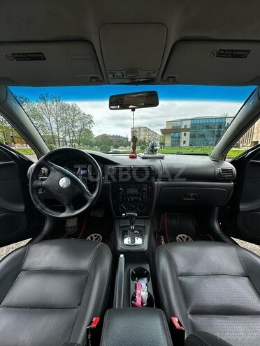 Volkswagen Passat 2004, 280,000 km - 2.0 l - Lənkəran