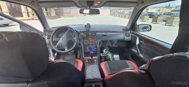 Mercedes E 220 d 2001, 325,123 km - 2.2 l - Bakı