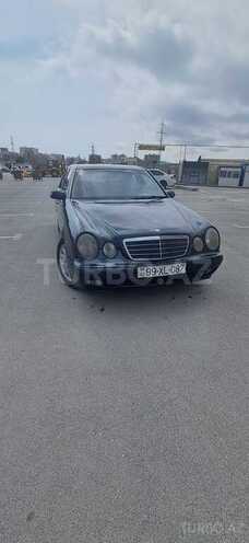 Mercedes E 220 d 2001, 325,123 km - 2.2 l - Bakı