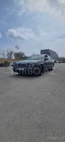 Mercedes E 220 d 2001, 325,123 km - 2.2 l - Bakı