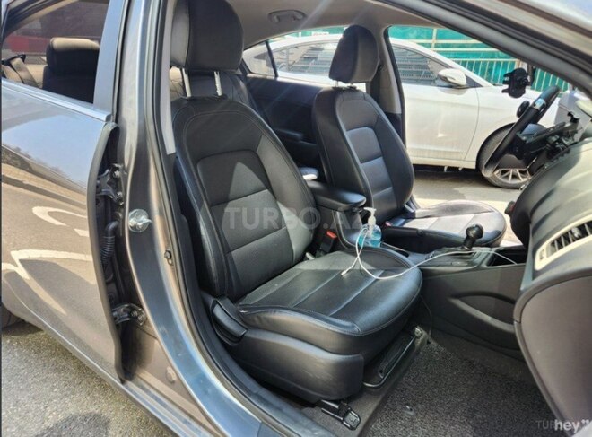 Kia K3 2015, 131,000 km - 1.6 l - Bakı