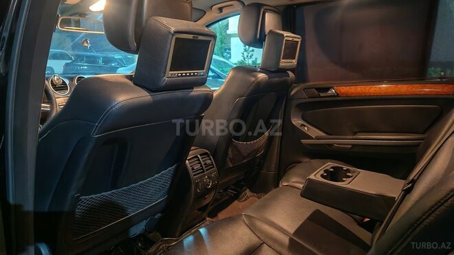 Mercedes GL 450 4MATIC 2008, 163,000 km - 4.7 l - Bakı