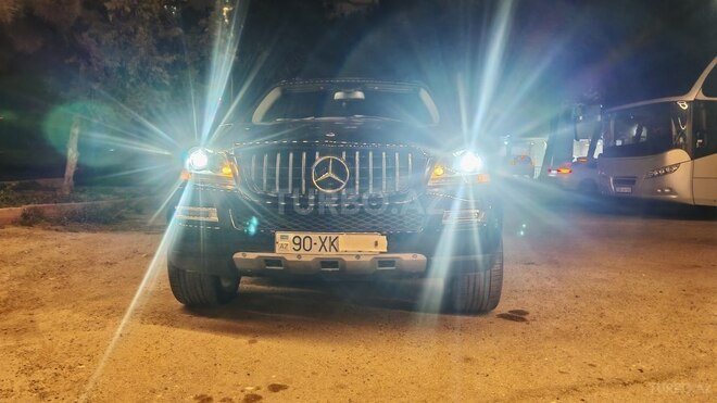 Mercedes GL 450 4MATIC 2008, 163,000 km - 4.7 l - Bakı