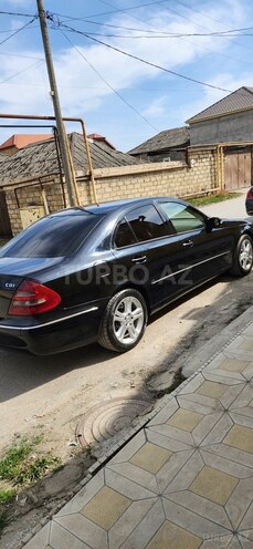 Mercedes E 220 d 2006, 470,000 km - 2.2 л - Quba