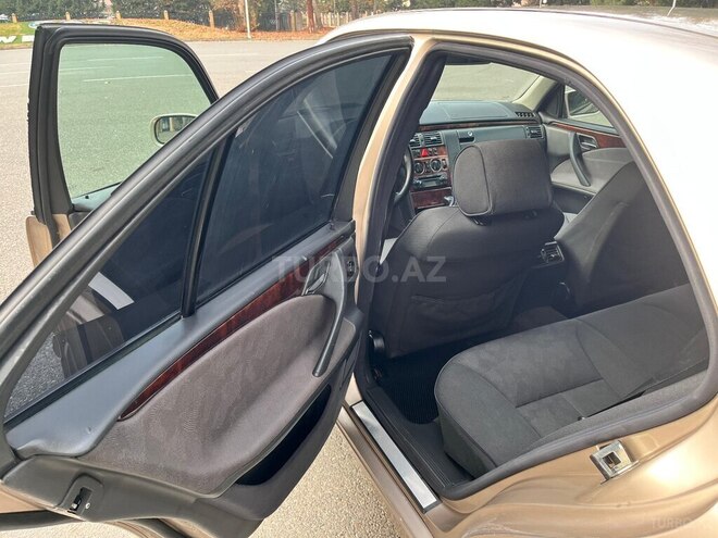 Mercedes E 220 d 2000, 480,000 km - 2.2 l - Mingəçevir