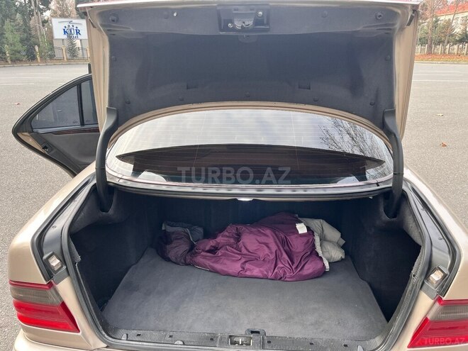 Mercedes E 220 d 2000, 480,000 km - 2.2 l - Mingəçevir
