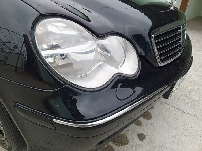 Mercedes C 240 2001, 430,571 km - 2.6 l - Xaçmaz