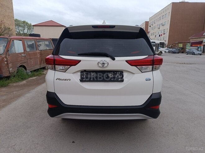 Toyota Rush 2021, 28,400 km - 1.5 l - Bakı